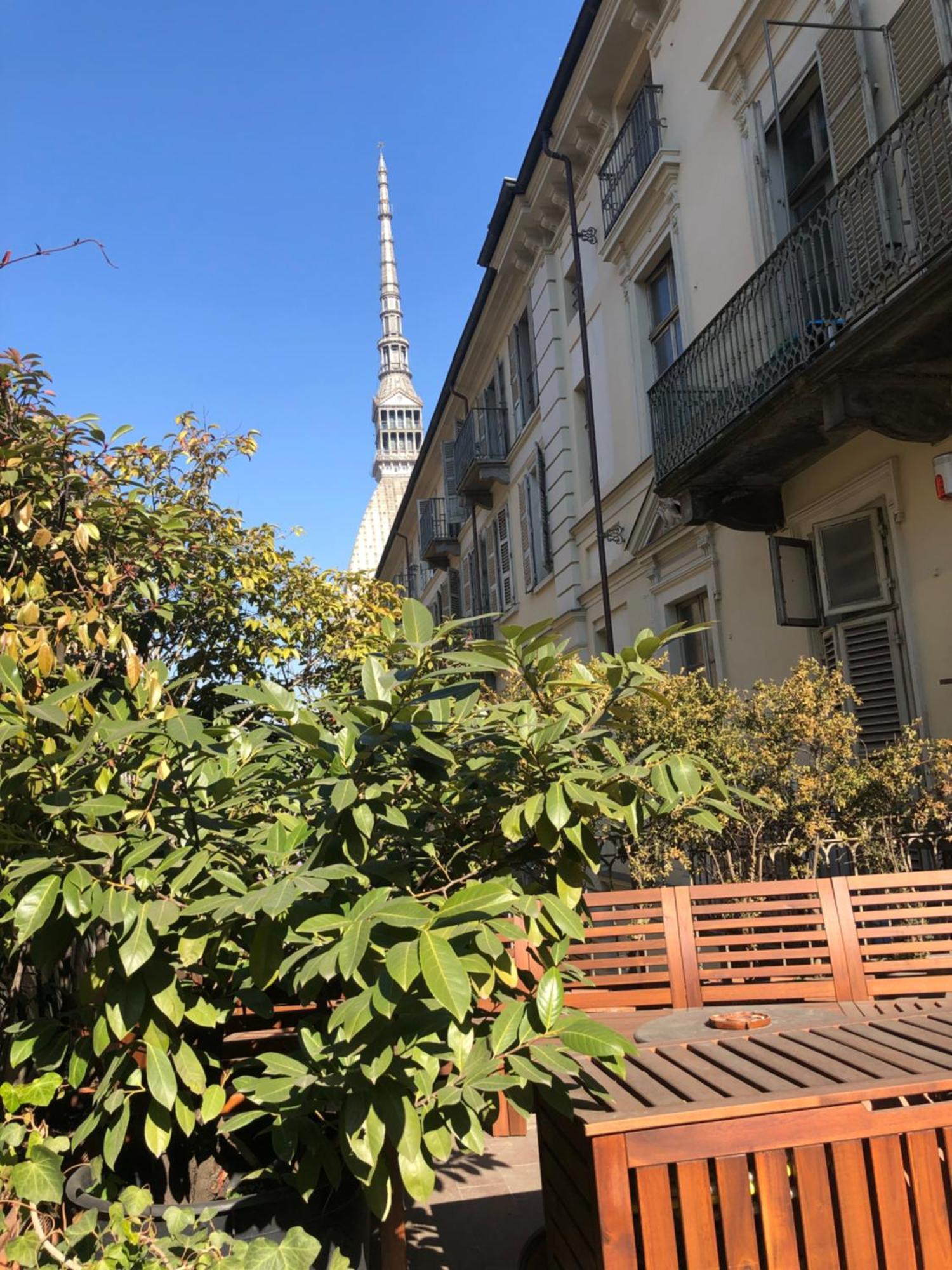 Con Terrazzo Sotto La Mole *